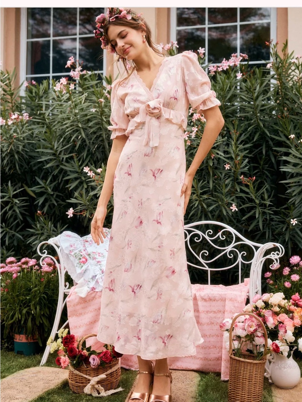 AMERICAN HEIRESS Coquette Chiffon Floral Maxi Archie Appliqué XS NWT